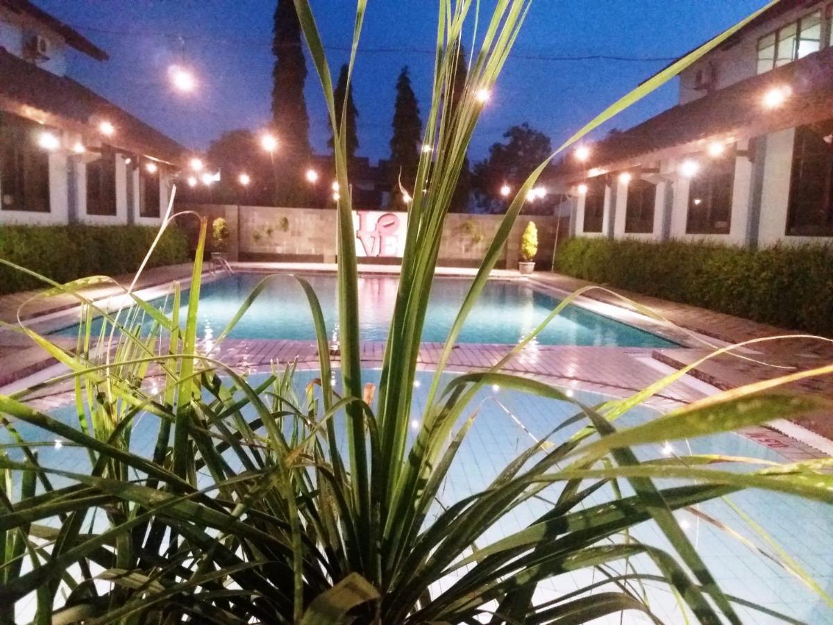 Hotel Sofia Juanda Surabaya Sidoarjo Extérieur photo